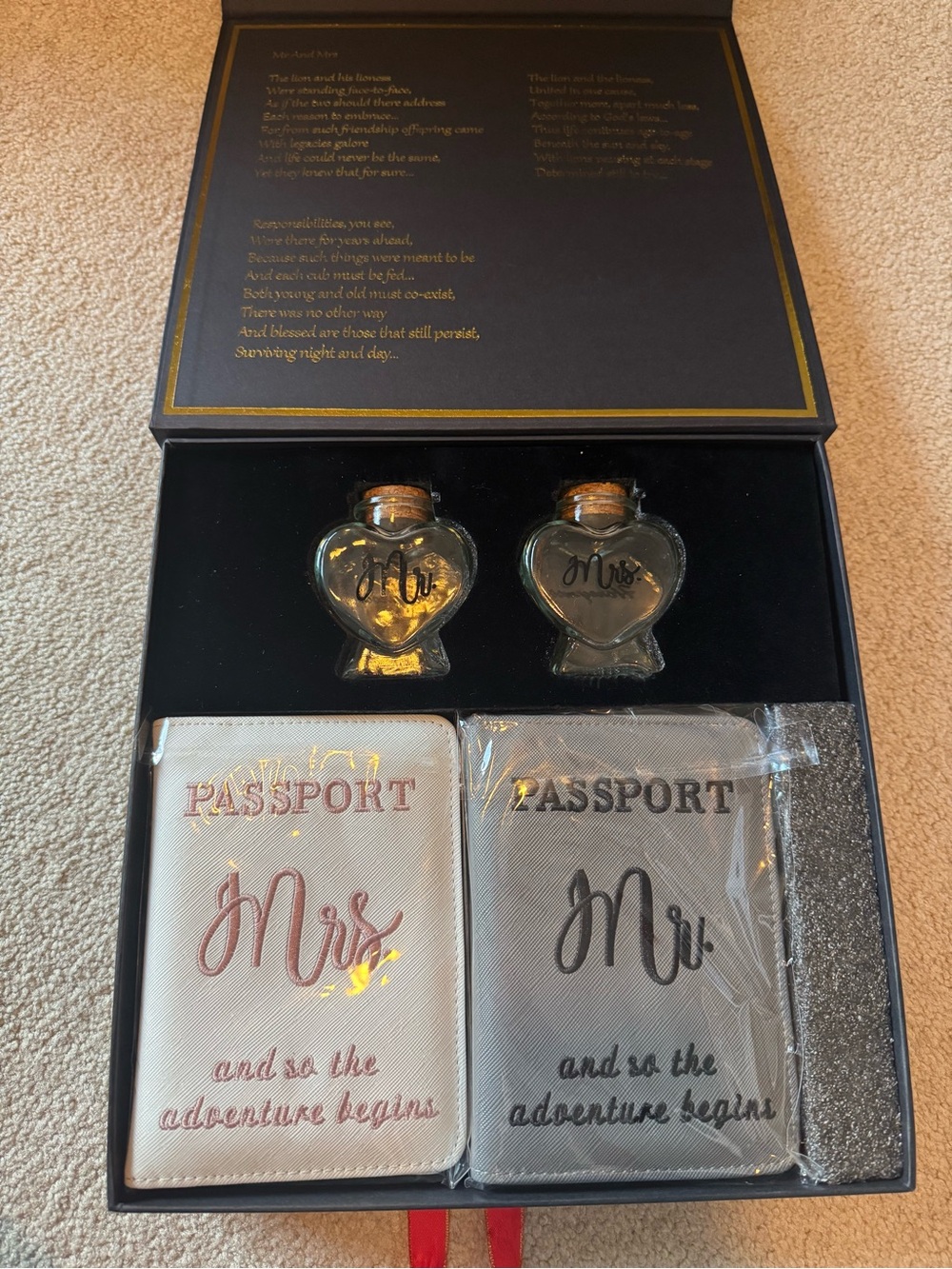 Mr. and Mrs. Passport Cover Gift Set with Heart Bottles - White & Gray